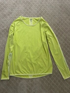 Title Nine Neon Yellow Long Sleeve Performance Top
